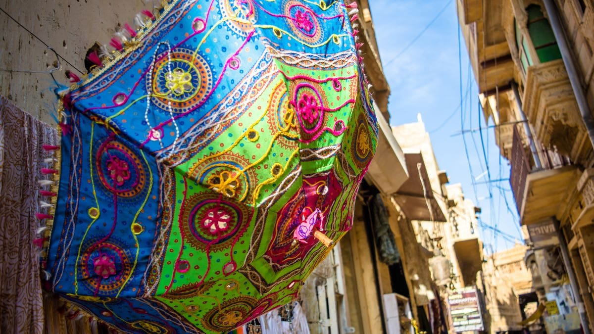 Crafting Royalty: The Intricate World of Rajasthani Handicrafts