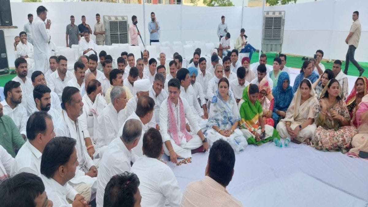 Rajesh Pilot's death anniversary: 8 MPs including Sachin Pilot arrived