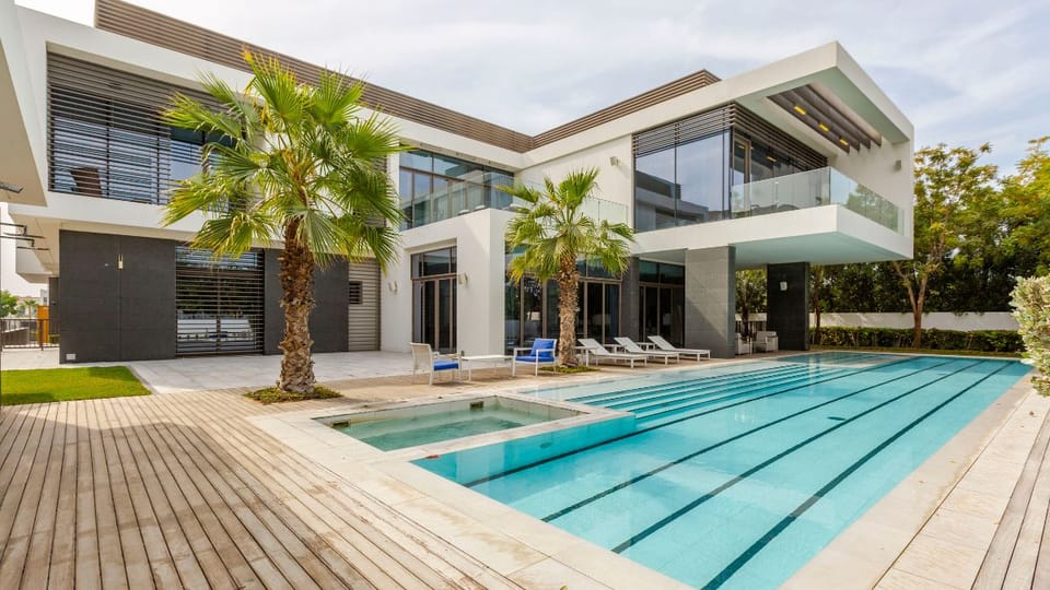 Luxury Villas in Alibaug: Investment Opportunities, Celebrity Appeal, and Buyer’s Guide